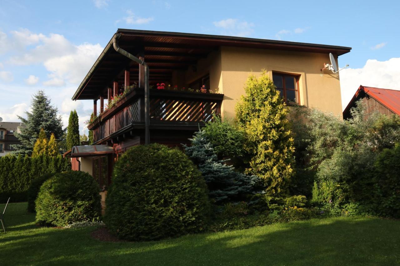 Domcek V Zahrade Villa Liptovský Hrádok Exterior foto